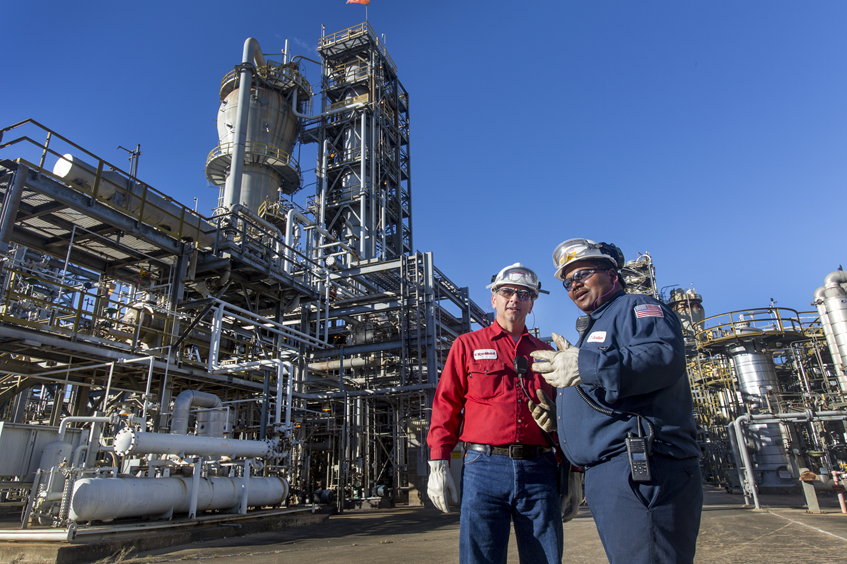 Добыча ExxonMobil в США стала рентабельной, но основная прибыль, зарабатывается за рубежом